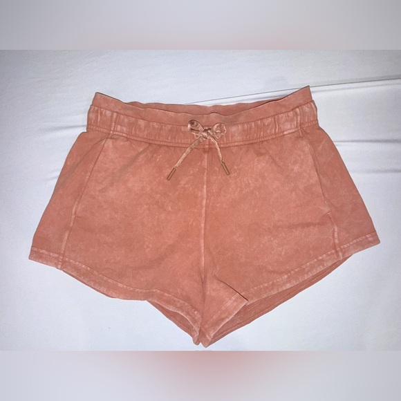 Lululemon Inner Glow Buttery Soft Texture Front Pocket Drawstring Pull On Short - Picture 6 of 12